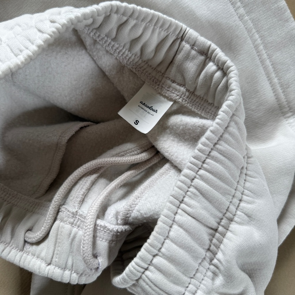 Women's Neutral Shorts - Picture 3 of 3
